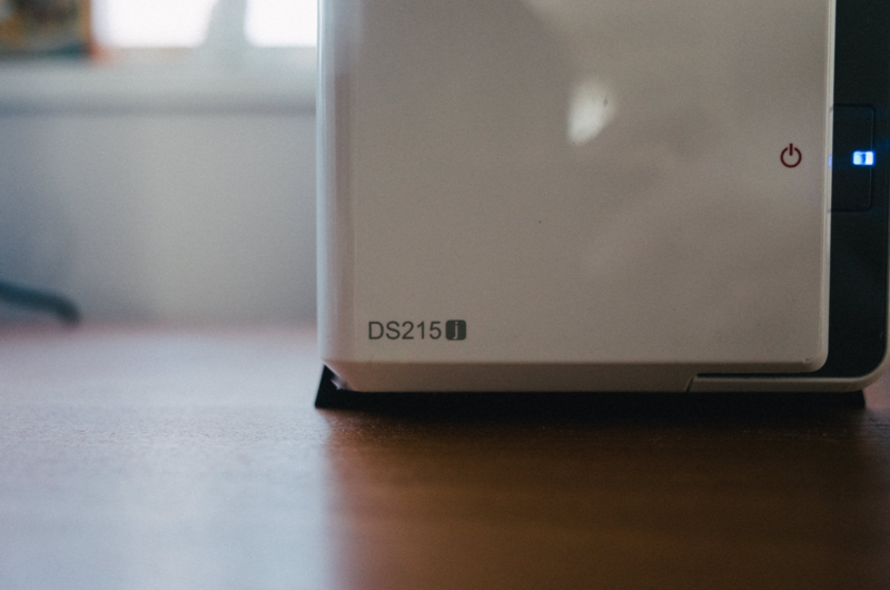 Synology DS215jを1年間使ってみて。安定性が高いNAS