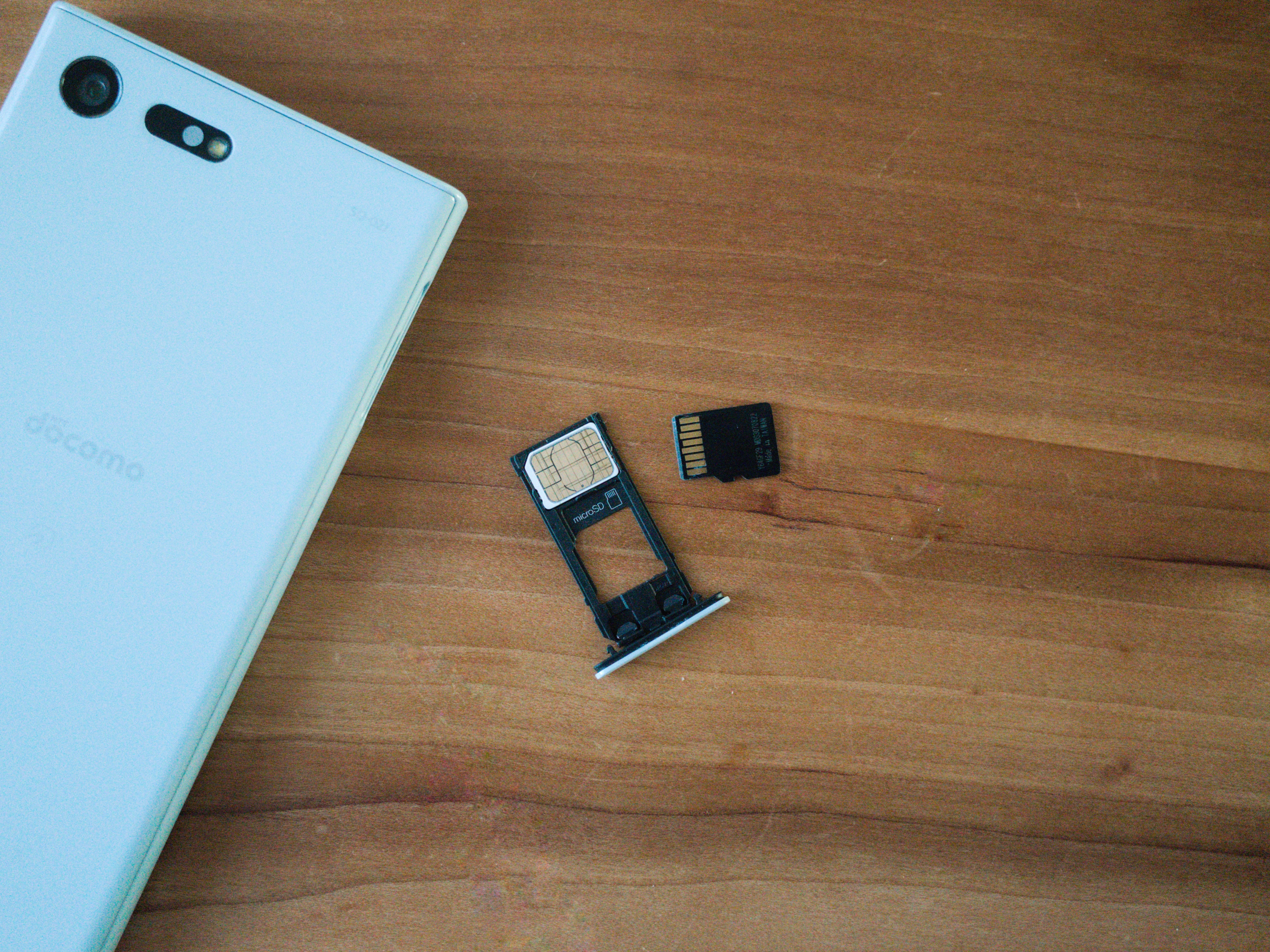 Xperia X CompactでのSDカードの使い方