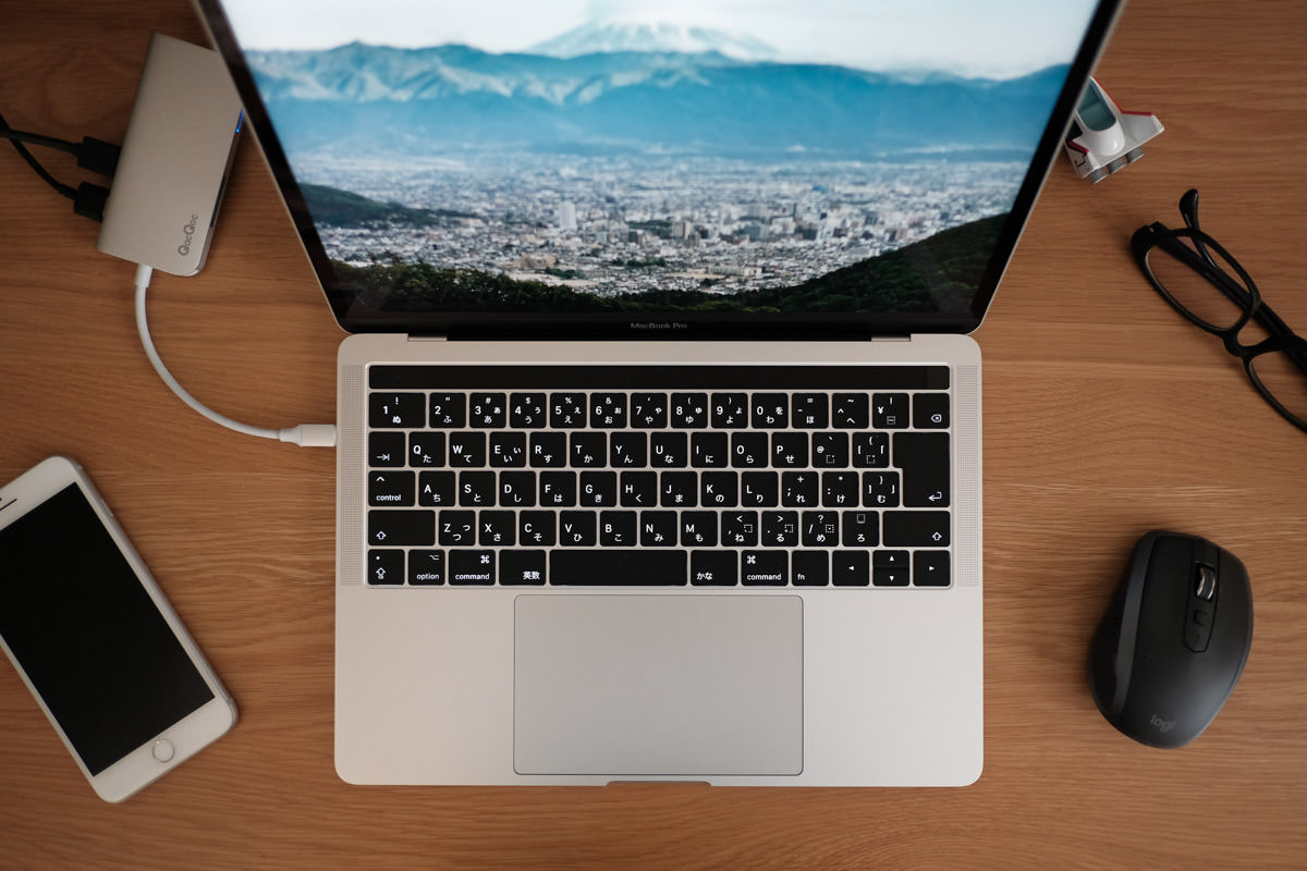 13インチ MacBook Pro 2017 Touch Barを中古で購入レビュー | ENHANCE