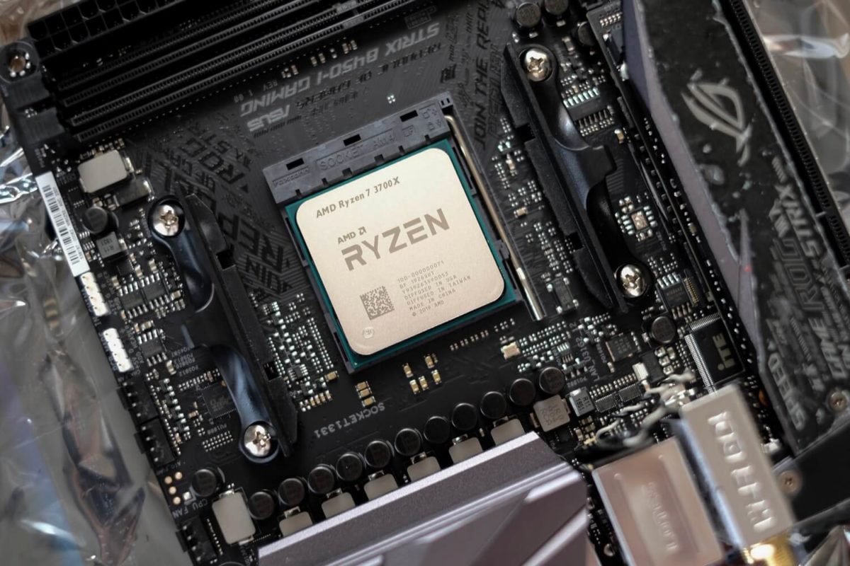 組み立て編 第3世代 Ryzen 7 3700x Zen 2 で自作pcを組む Enhance