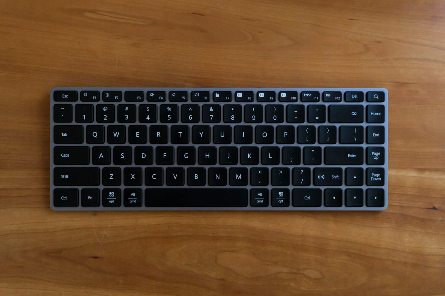 コンパクトでスタイリッシュなブラックキーボードならHuawei Ultrathin Keyboard